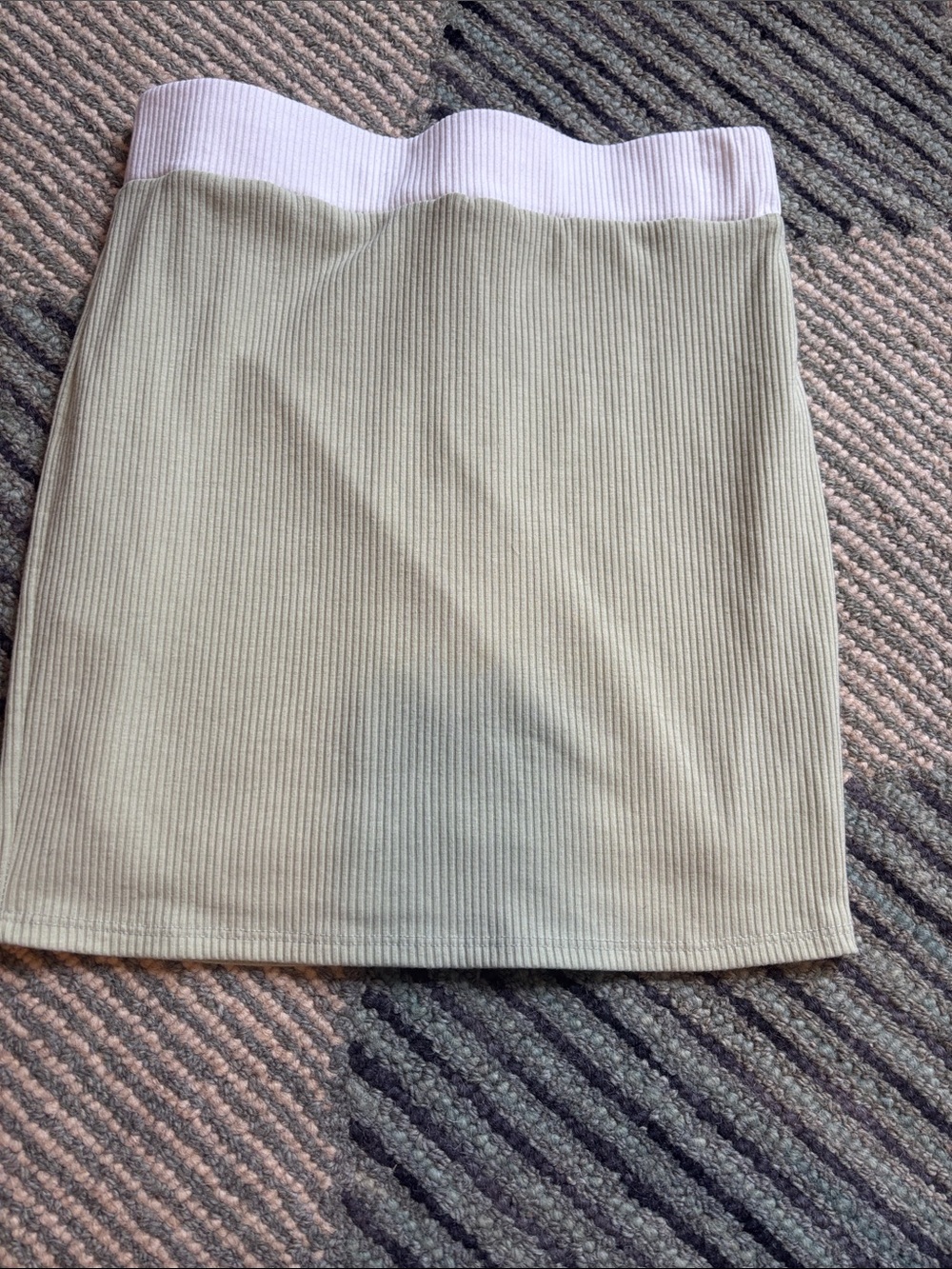 Le Lis Sage Green Ribbed Mini Skirt with White Center Panel - Picture 4 of 5